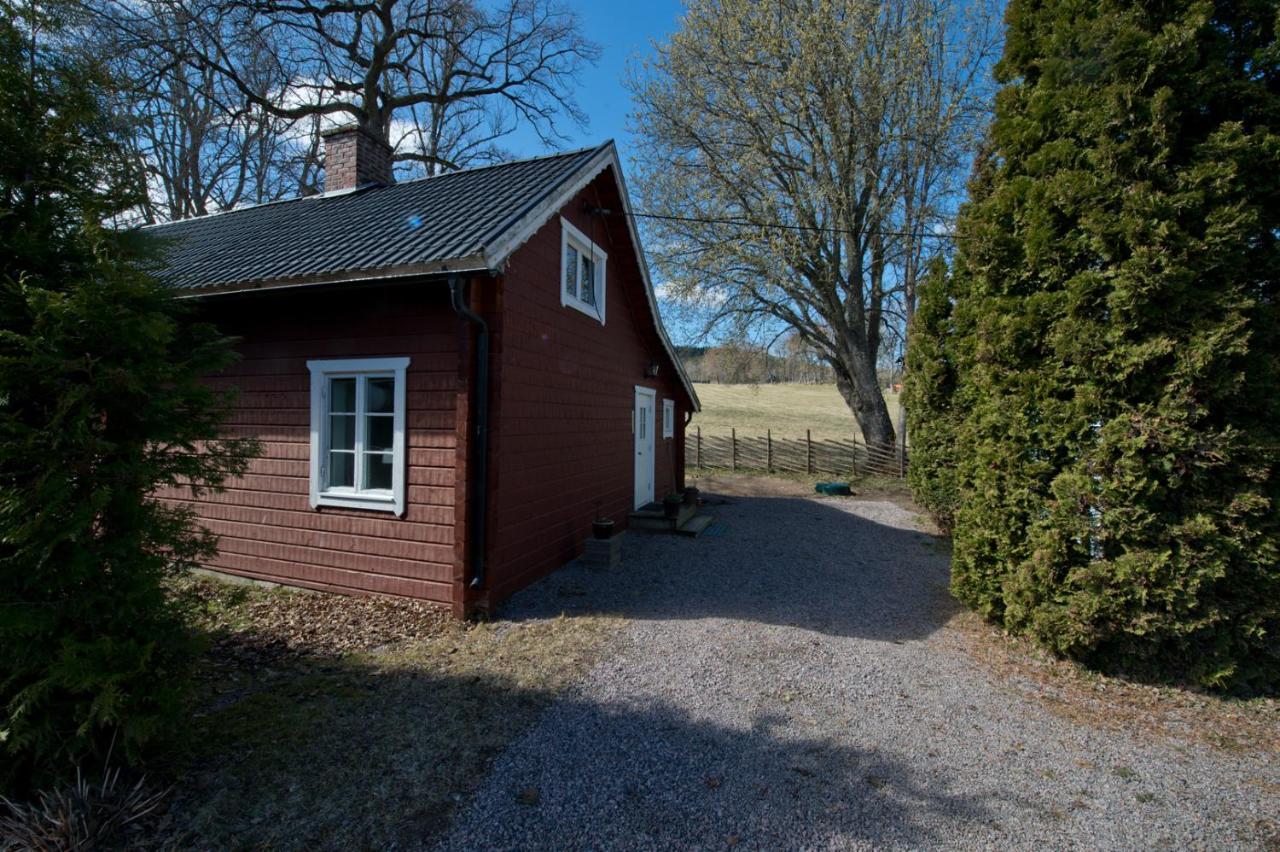 Naturskoent Boende Naera Skoevde Luaran gambar